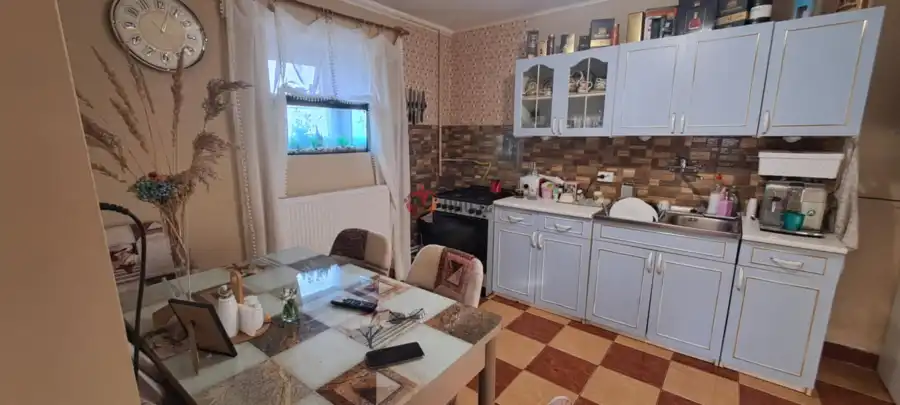 eladó családi ház, Battonya