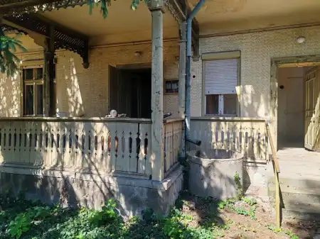 Eladó családi ház, Békéscsaba 4 szoba 140 m² 75 M Ft