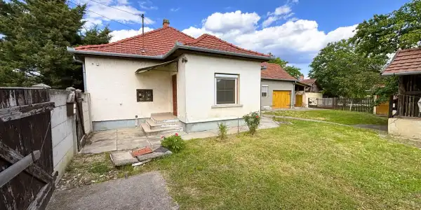 Eladó családi ház, Mezőberény 3+1 szoba 105 m² 33 M Ft
