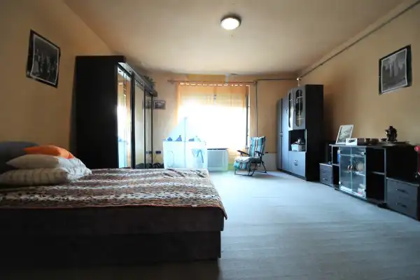 Eladó családi ház, Sarkad 5 szoba 170 m² 11.7 M Ft