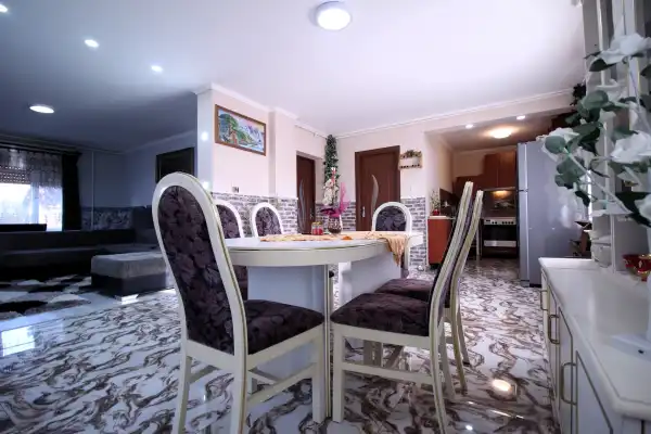 Eladó családi ház, Sarkad 1 szoba 75 m² 17 M Ft