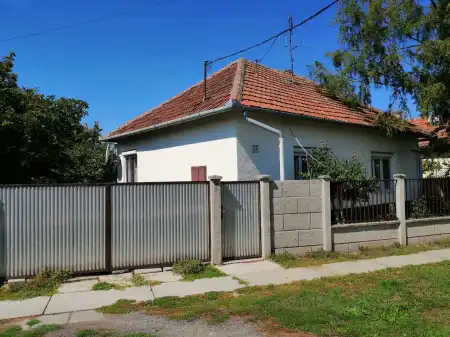 Eladó családi ház, Sarkad 3 szoba 115 m² 13.9 M Ft