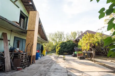 Eladó családi ház, Szeghalom 2 szoba 116 m² 45 M Ft