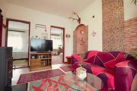 Eladó családi ház, Vésztő 2 szoba 65 m² 12 M Ft