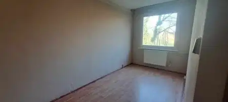 Eladó panellakás, Battonya 1+2 szoba 58 m² 21.8 M Ft